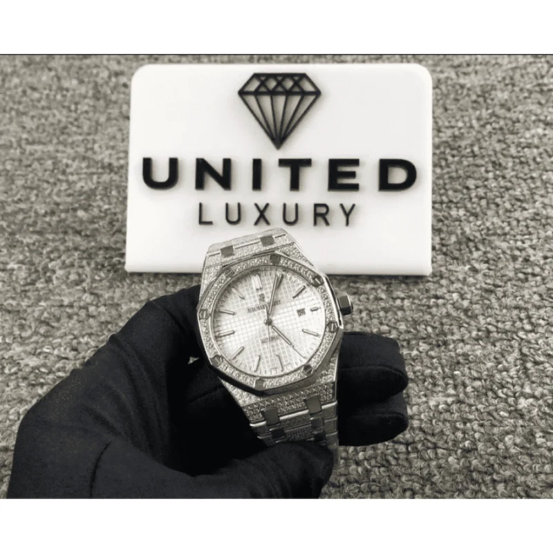 Audemars Piguet Royal Oak 15400 “Iced Out” Super Clone Perfect Clone Quality