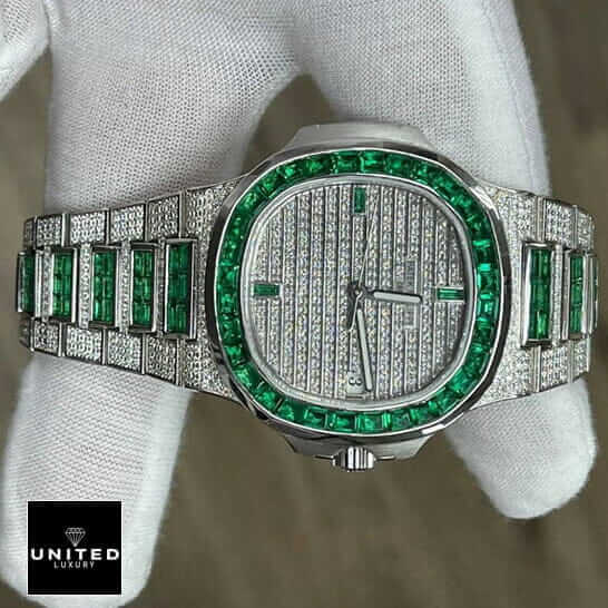 Patek Philippe Nautilus 5711/1300A "Emerald Bezel" Premium Duplicate emerald bezel 5711 replica 2 emerald-bezel-5711-replica-2