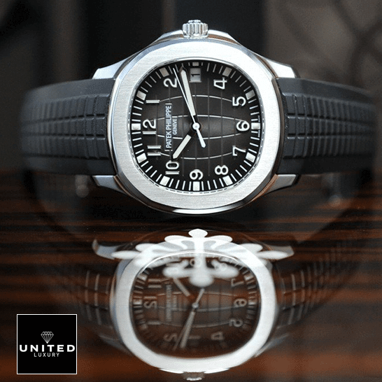 Patek Philippe Aquanaut 5167A-001 Detailed Replica patek aquanaut 5167A 001 replica front Patek Philippe Geneve Black Dial Steel Bezel Replica on the patek box